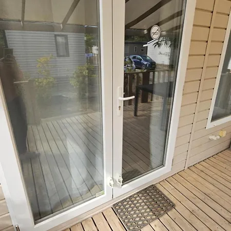 Mobil-home Premium 174 אתר קמפינג נרבון